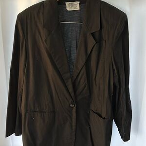 Women’s medium jacket.  Blazer style.